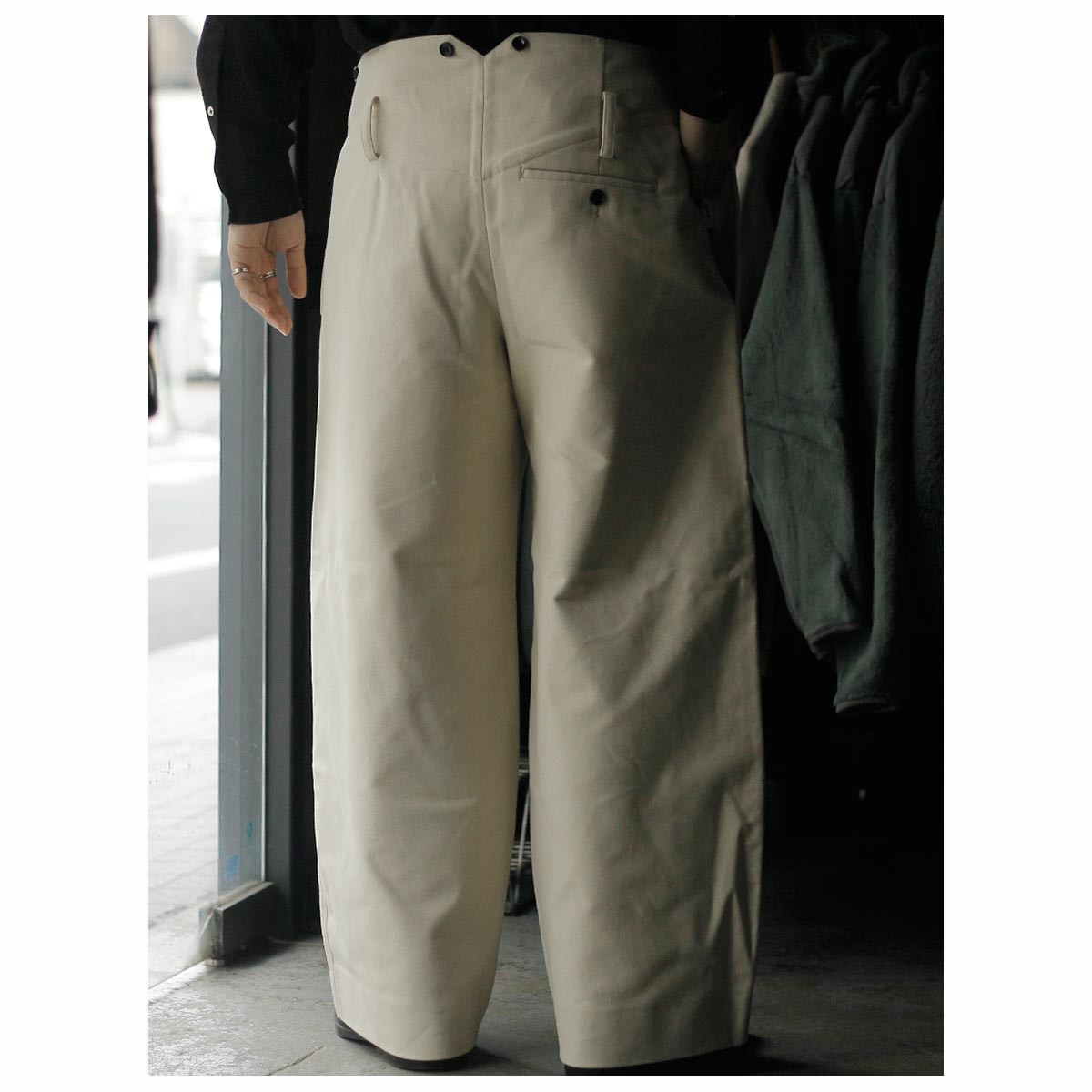 パンツ ORIMI 2021aw Heavy Gobelin Trouser ORIMI 2021aw Heavy Gobelin Trouser - メルカリ