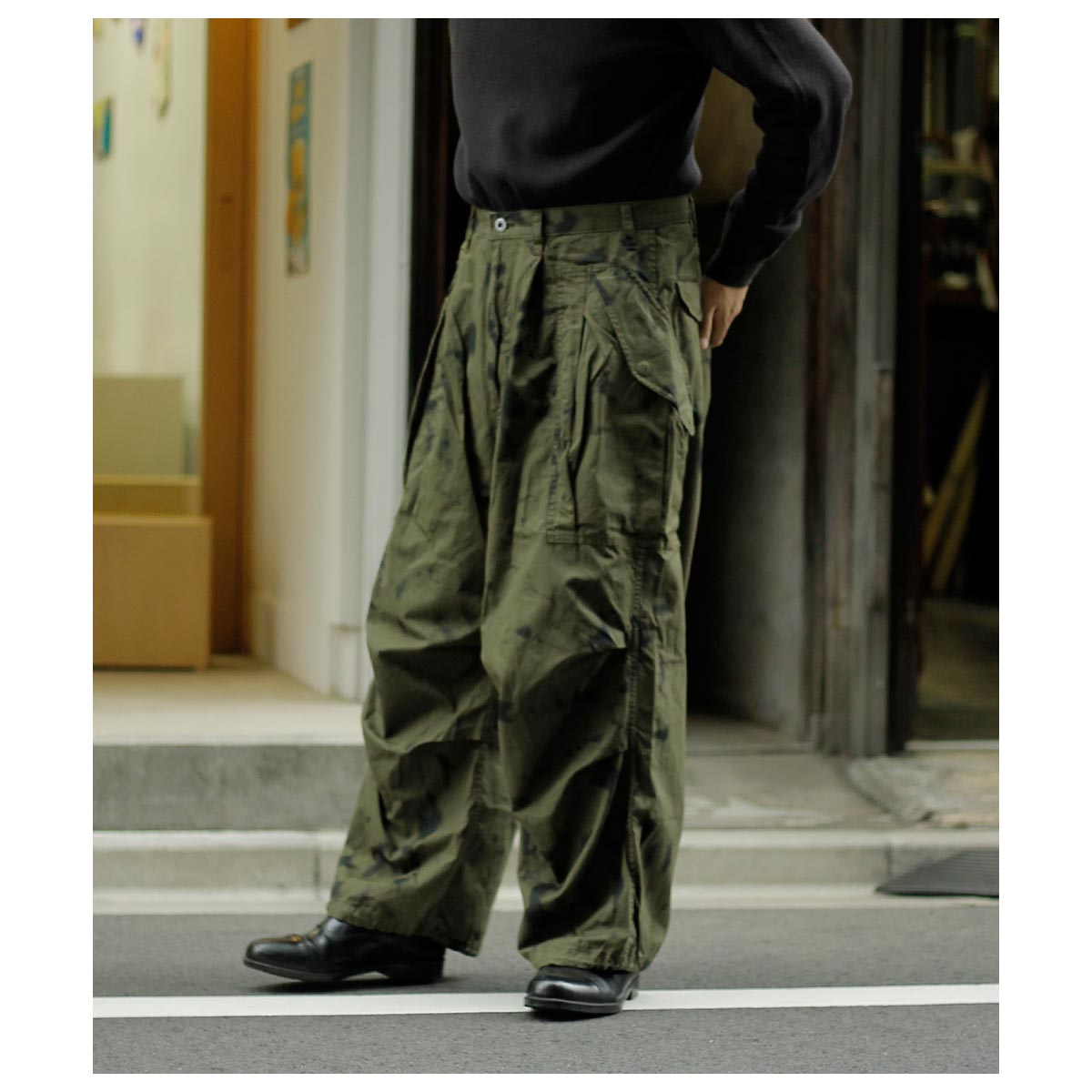 パンツ Gurank Cargo pants camouflage Gurank - Cargo pants camouflage - BLUE NEON