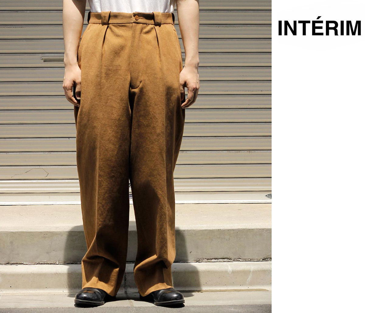 インテリム INTERIM ナチュラル ダイド カツラギ レザー パイピング 1