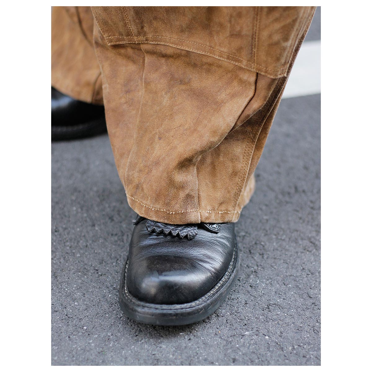 25aw 新品 NEEDLES ニードルズ 柿渋塗料 ペインターパンツ S ニードルズ NEEDLES H.D.エプロンペインターパンツ 柿渋染め H.D.