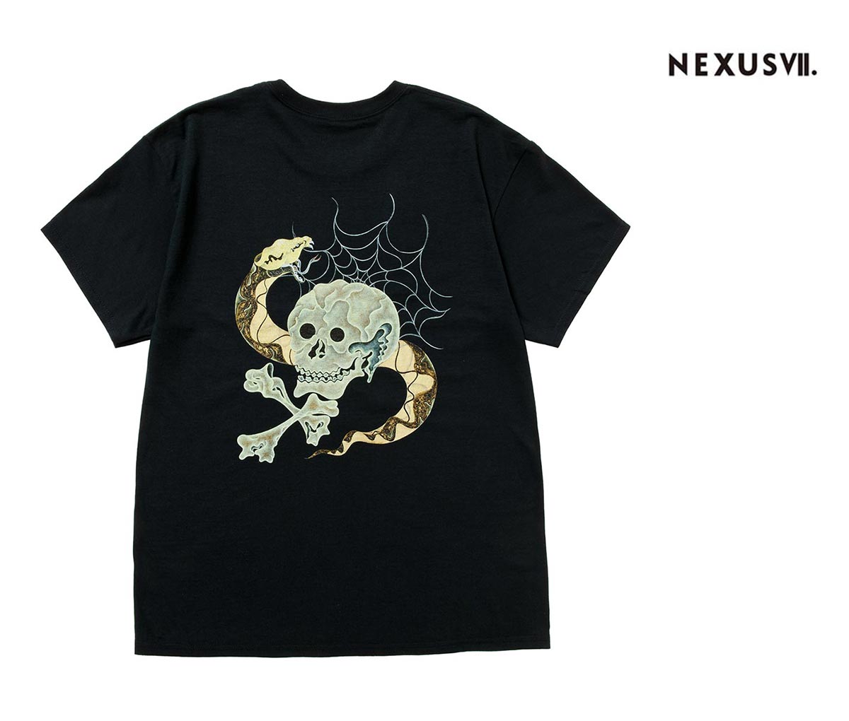 ネクサスセブン NEXUSVII. 野晒し プリントTシャツ HAMADARAKA