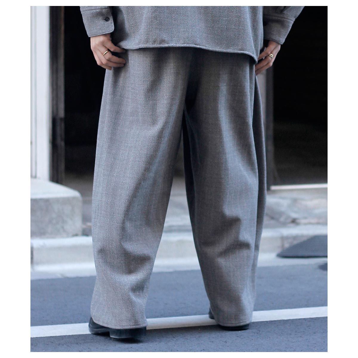 overcoat 23ss ストレートレッグトラウザー　ヘリンボーン overcoat 23ss ストレートレッグトラウザー ヘリンボーン